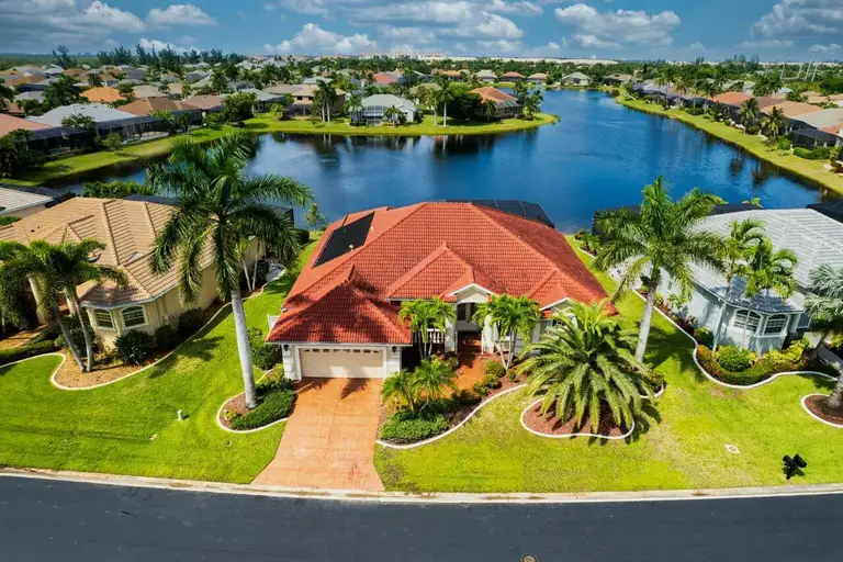 8451 SOUTHWIND BAY CIR — photo 3