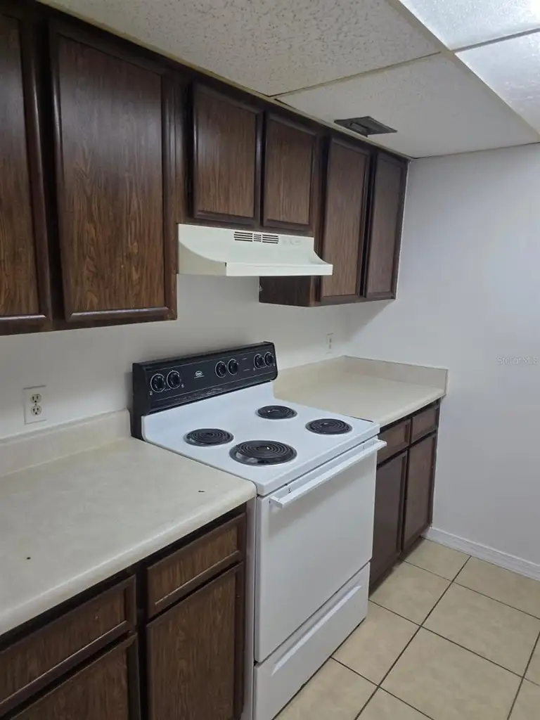1216 KENNEDY RD #13 — photo 3