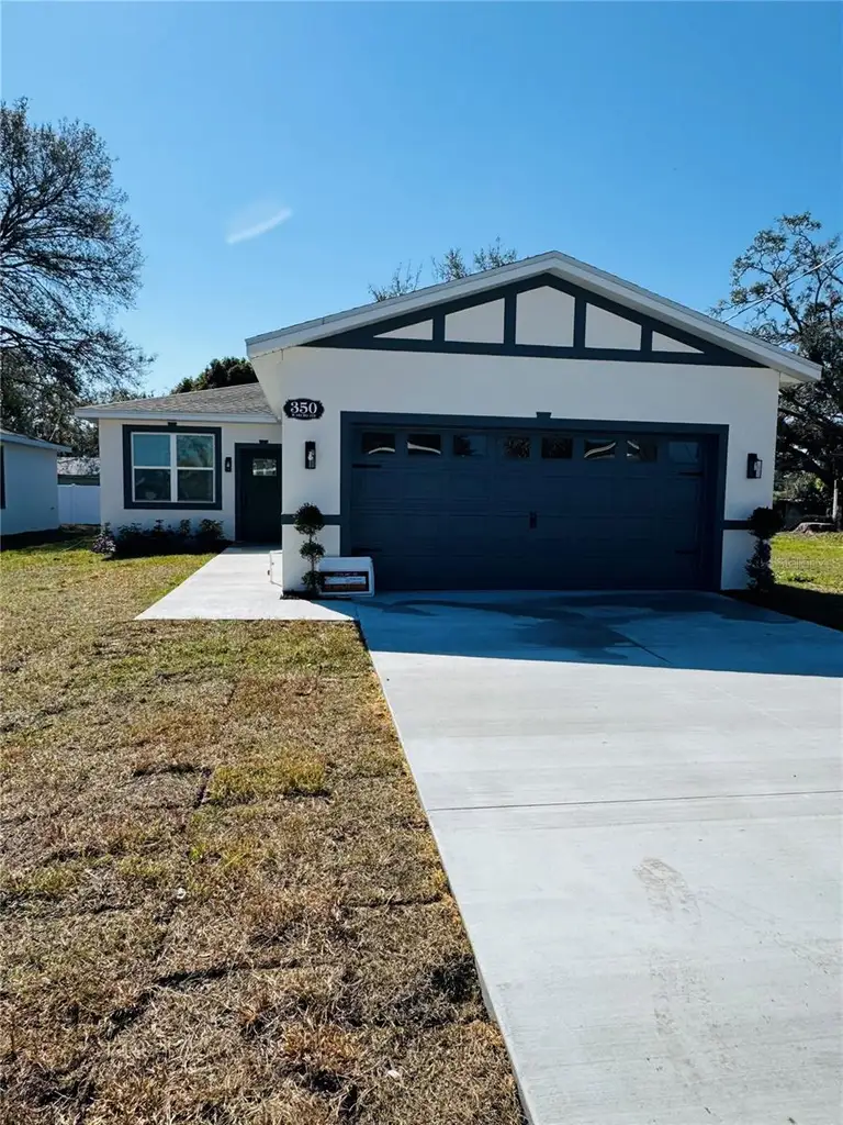 350 W NECHO AVE — photo 2