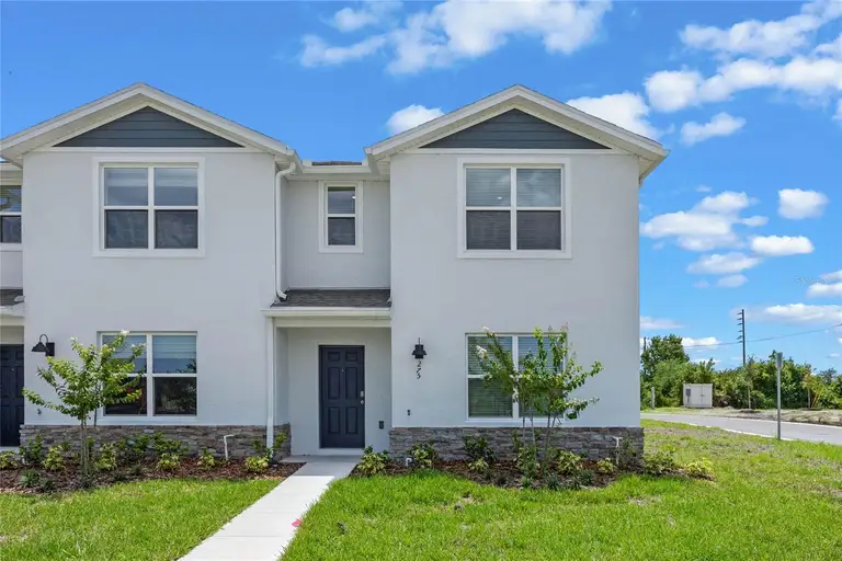 312 PRESTON COVE DR