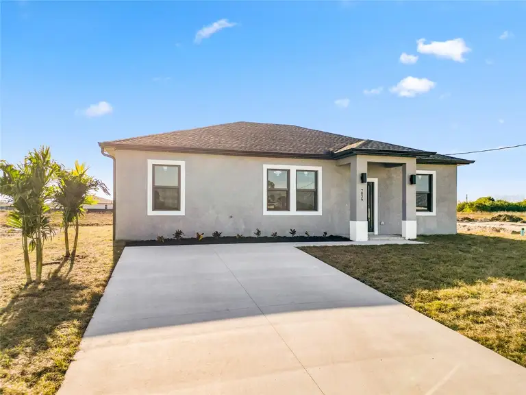 7029 HERO CIR — photo 3