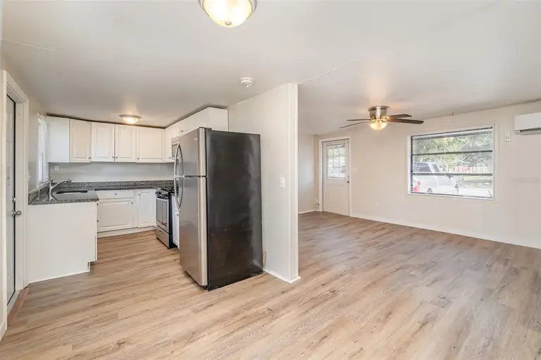 281 GROVE RD #B — photo 5