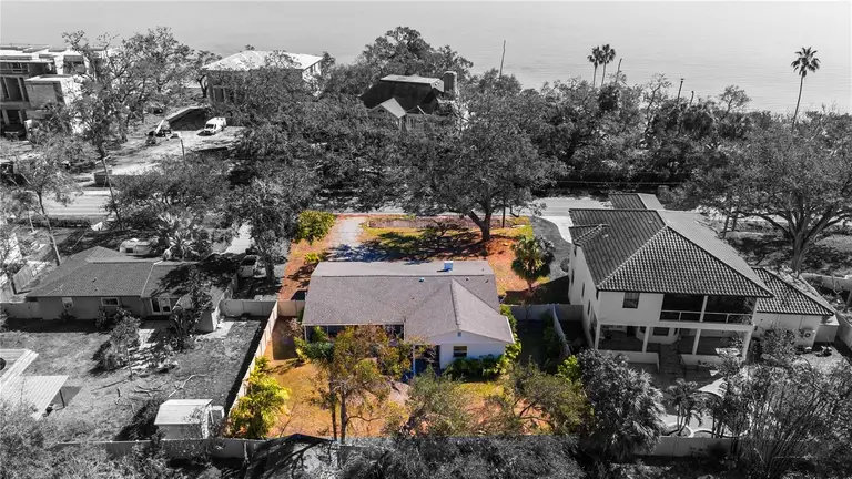 6225 BAYSHORE BLVD