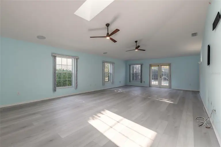 108 OCEAN DR — photo 3