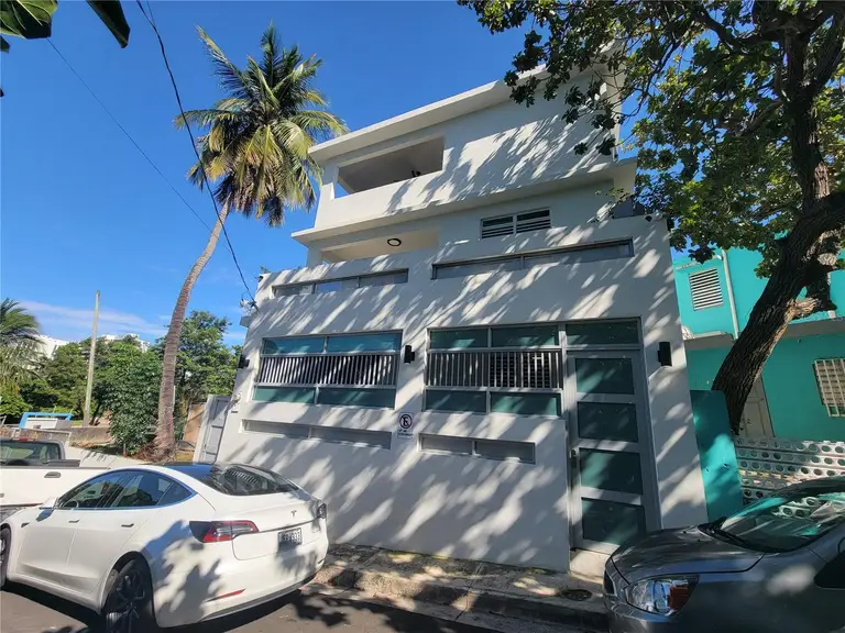 567 MARIANA BRACETTI ST — photo 2