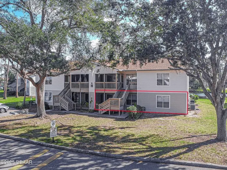 1600 BIG TREE RD #H4 — photo 2