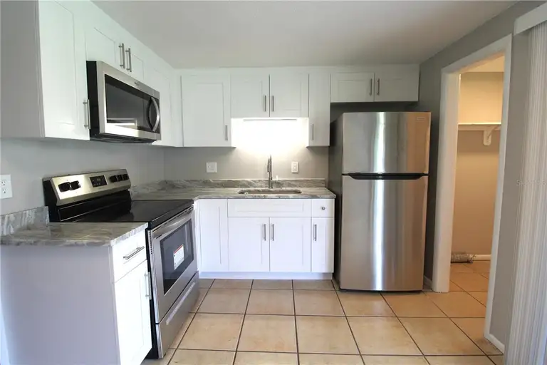 616 BRIARWOOD RD — photo 2