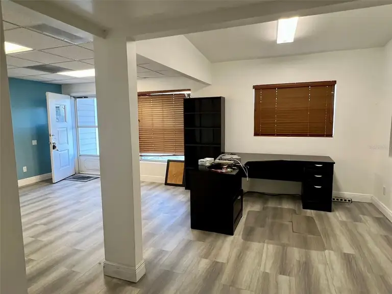 258 SHORT AVE — photo 4