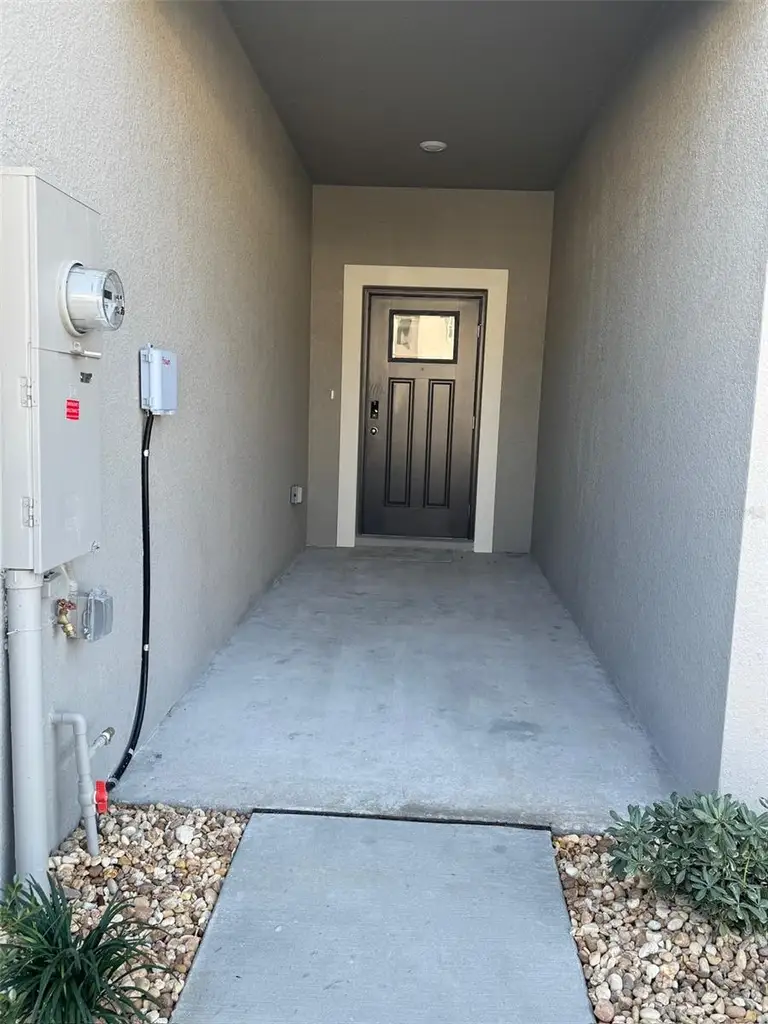 36220 RISA MICHELE ST — photo 2