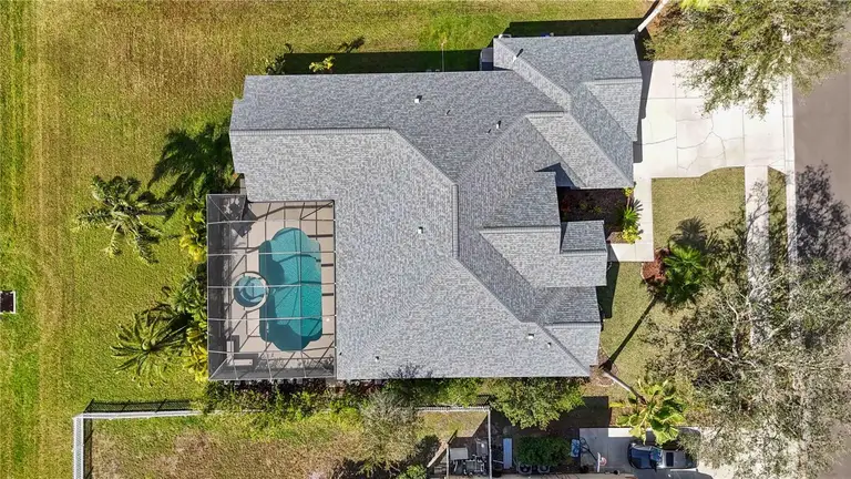 1314 BRAMBLING CT — photo 2