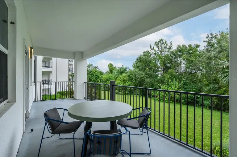 4000 BREAKVIEW DR #C207 — photo 2