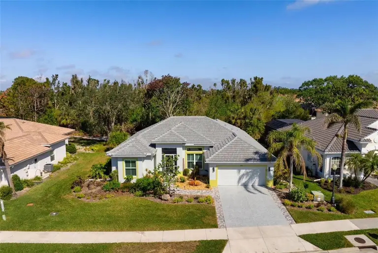 707 PETREL WAY