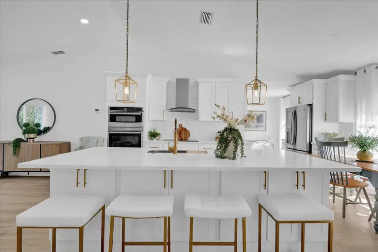 3346 TARRAGON ST — photo 4