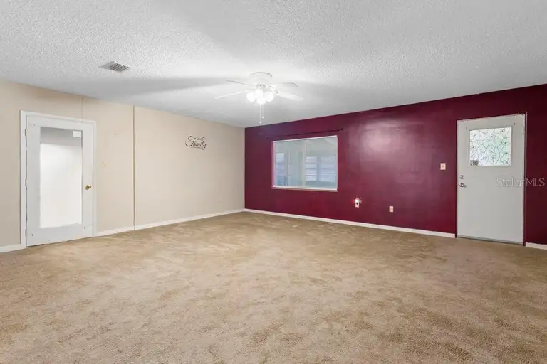 753 GLENWOOD RD — photo 5