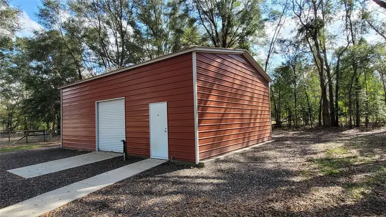 6407 NW COUNTY ROAD 235 — photo 3