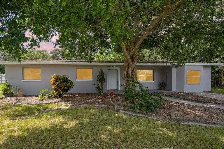135 STEPHENSON DR