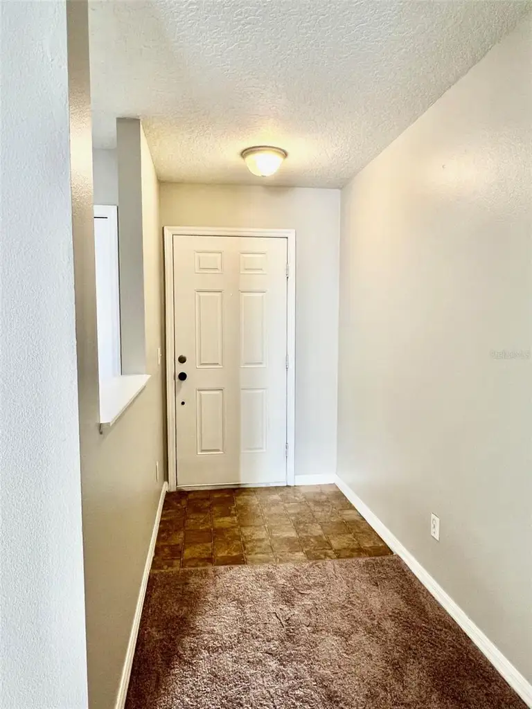 605 CRESTING OAK CIR #97 — photo 5