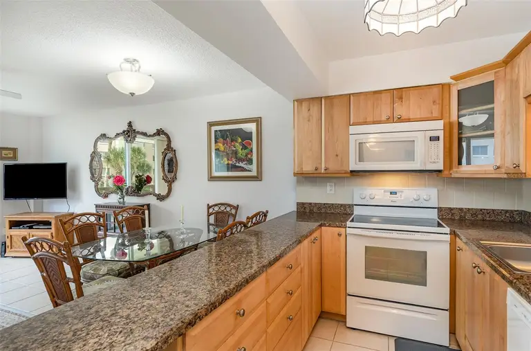 2020 N ATLANTIC AVE #214S — photo 2