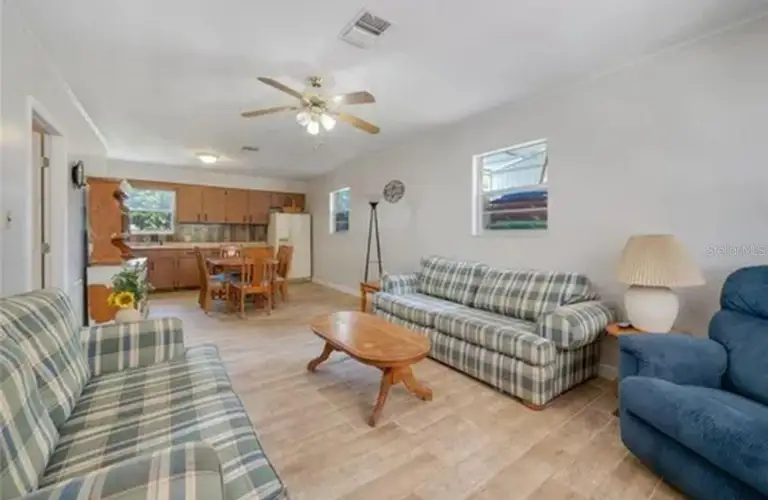 1511 E LAKE PARKER DR #2 — photo 5