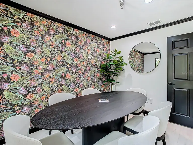 409 MONTGOMERY RD #121 — photo 5