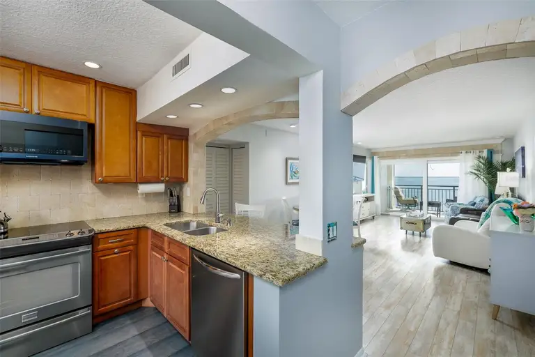 6372 PALMA DEL MAR BLVD S #Apt 307 — photo 3