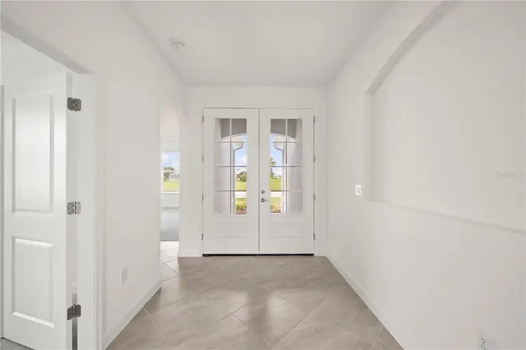 8363 SANDBANK PL — photo 2