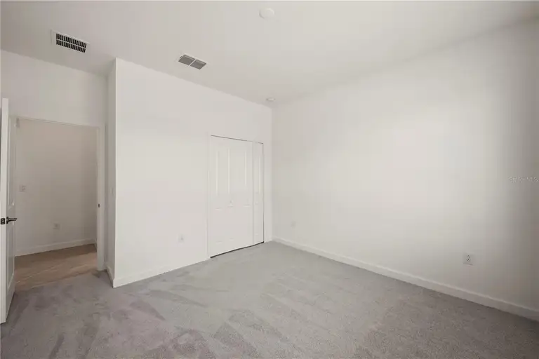 8363 SANDBANK PL — photo 4