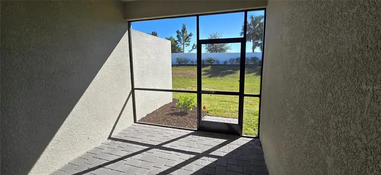 15810 SUNNY DAY DR — photo 5