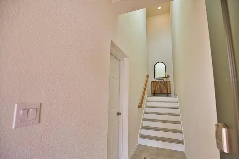 10046 CROOKED CREEK DR #202 — photo 3