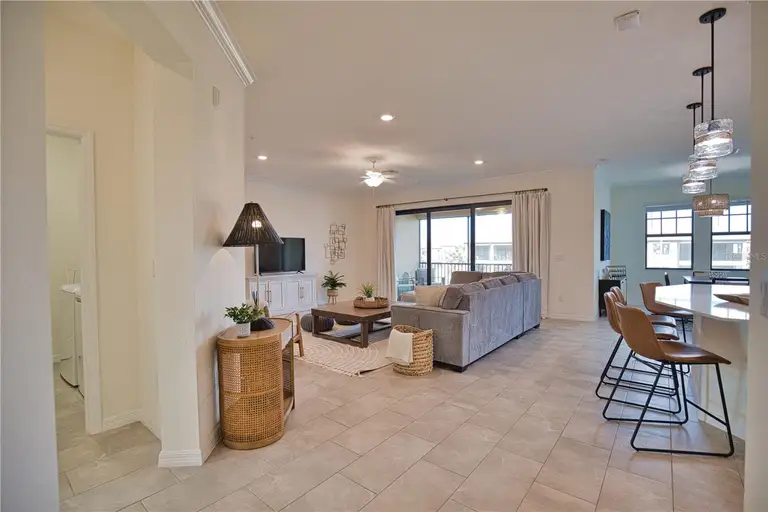 10046 CROOKED CREEK DR #202 — photo 4