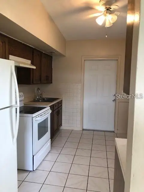 10602 AGATE CT — photo 3