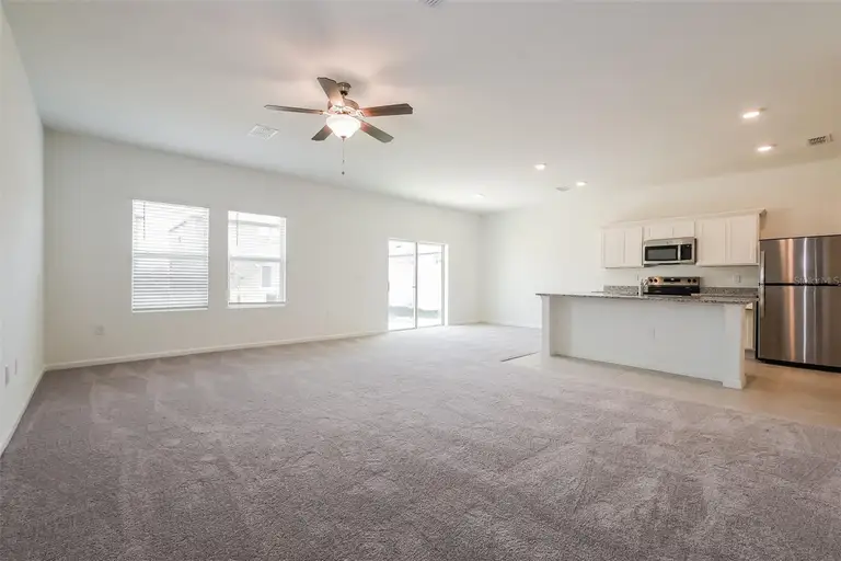 2036 HEMINGWAY CIR — photo 3