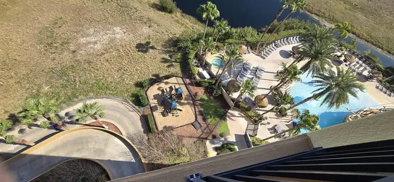 8125 RESORT VILLAGE DR #51012 — photo 3