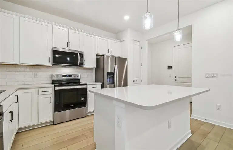 13729 EVERGREEN VALLEY DR — photo 3