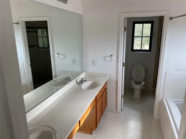 1200 DOWNEY PL — photo 3