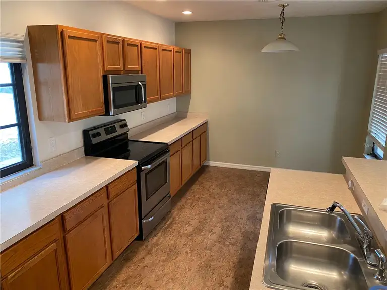 1200 DOWNEY PL — photo 4