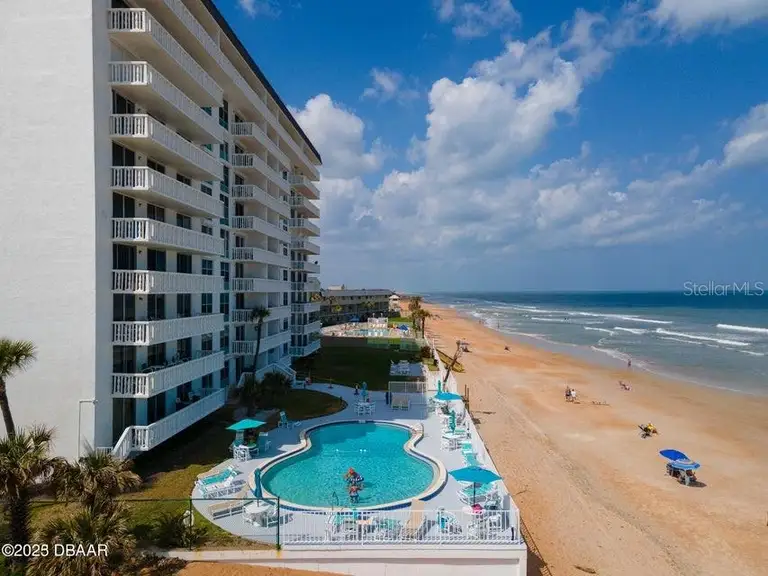 1575 OCEAN SHORE BLVD #205
