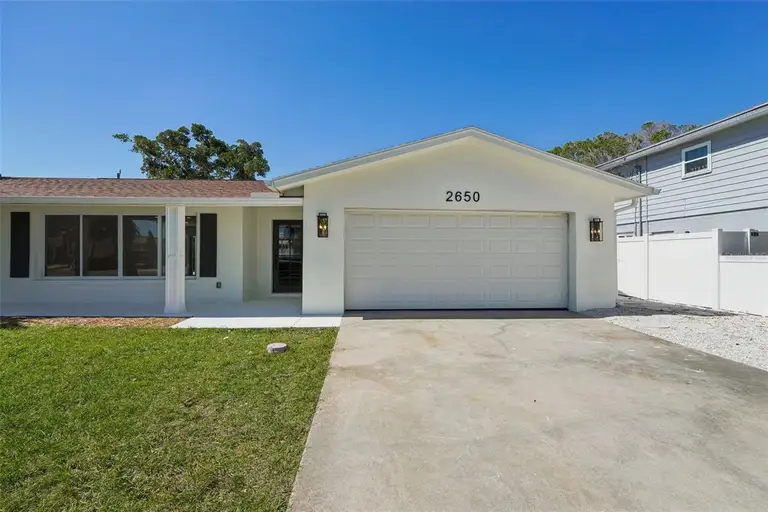 2650 E VINA DEL MAR BLVD — photo 3