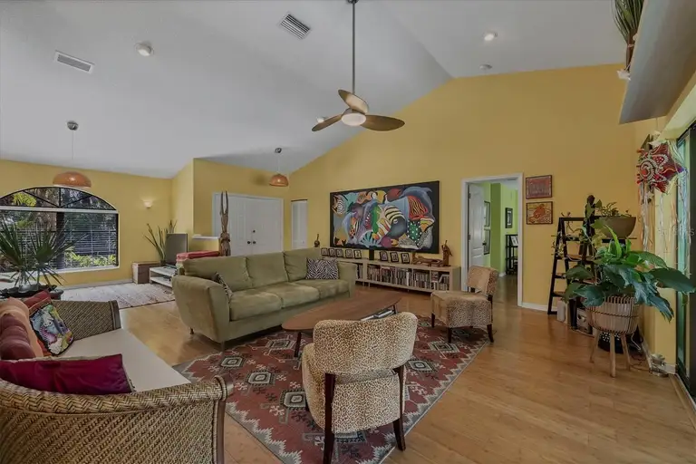 850 VAN GOGH ROAD — photo 5