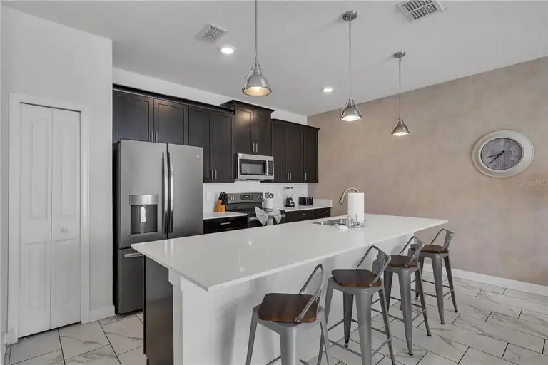 9005 STINGER DR — photo 4