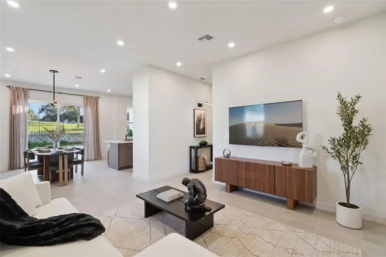 427 SKYFIELD CT — photo 5