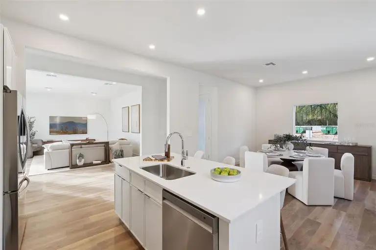 451 SKYFIELD CT — photo 5