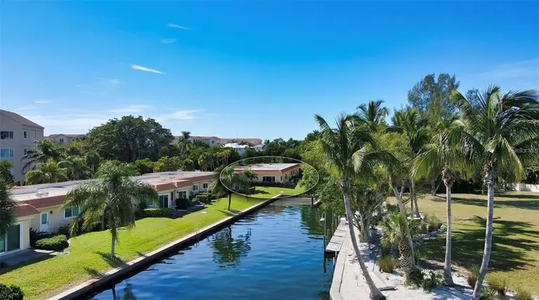 4976 GULF OF MEXICO DR #Villa 18 — photo 3