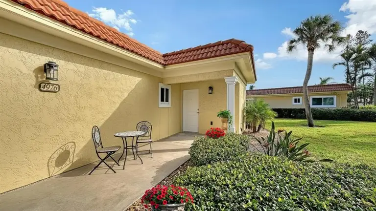 4976 GULF OF MEXICO DR #Villa 18 — photo 5