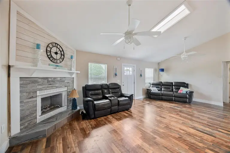 13023 PORT CT — photo 4
