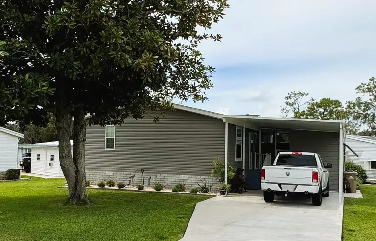 102 DOGWOOD TRL