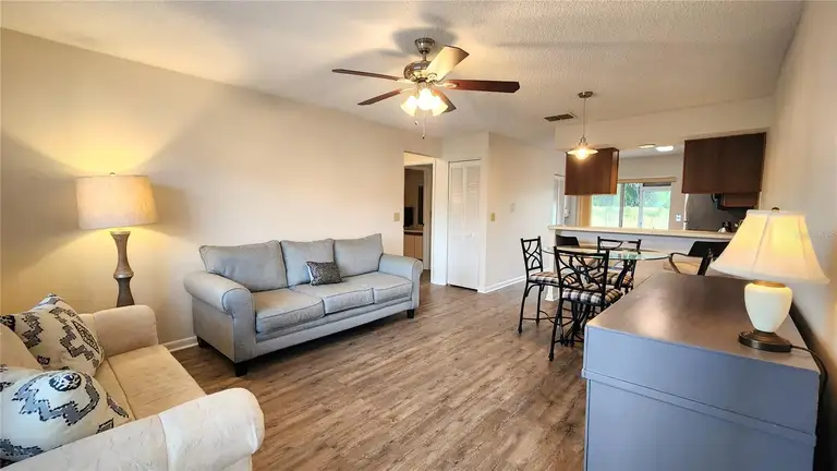 6440 SPRING FLOWER DR #14 — photo 3