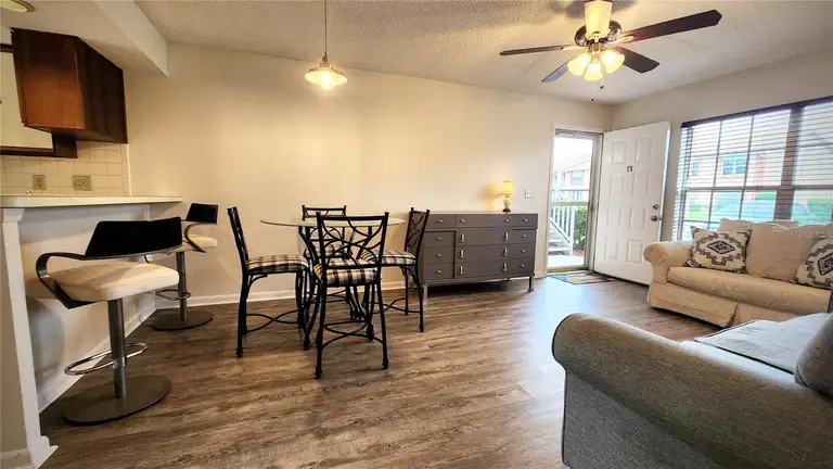 6440 SPRING FLOWER DR #14 — photo 5