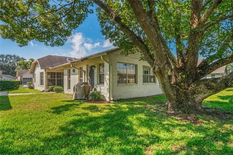 4740 CARRINGTON CT — photo 4