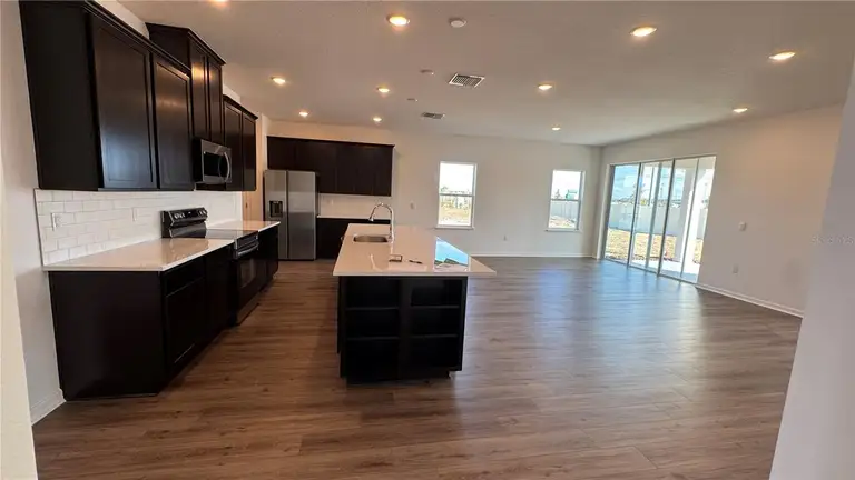 857 HAWTHORNE BERRY RD — photo 3